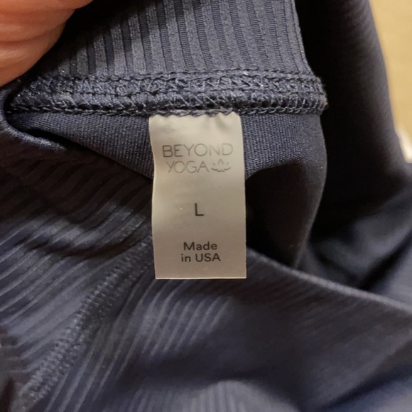 Beyond Yoga pants. NWOT. Sz L. - Picture 5 of 5